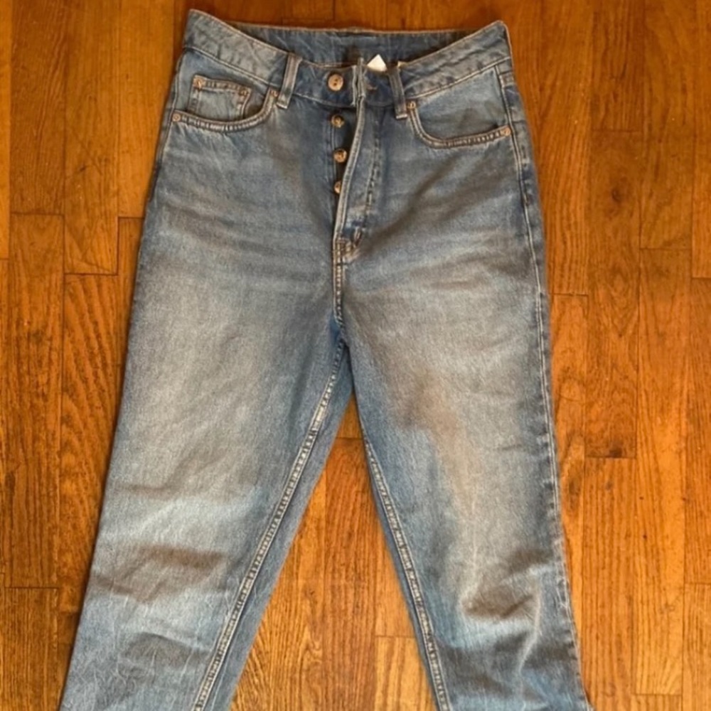 Divided by H&M High Waisted Mom Jeans